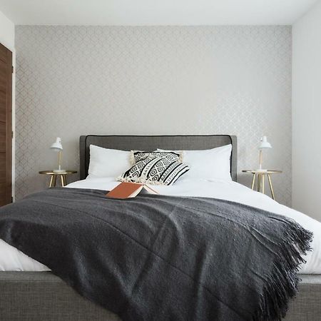 Apartamento The Century Chalet - Contemporary 2Bdr Townhouse With Parking Oxford Exterior foto