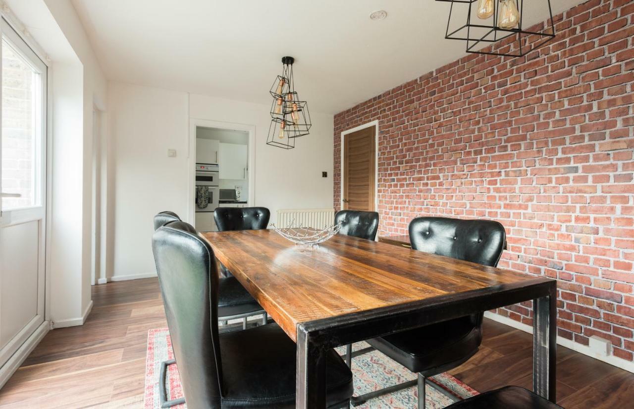 Apartamento The Century Chalet - Contemporary 2Bdr Townhouse With Parking Oxford Exterior foto