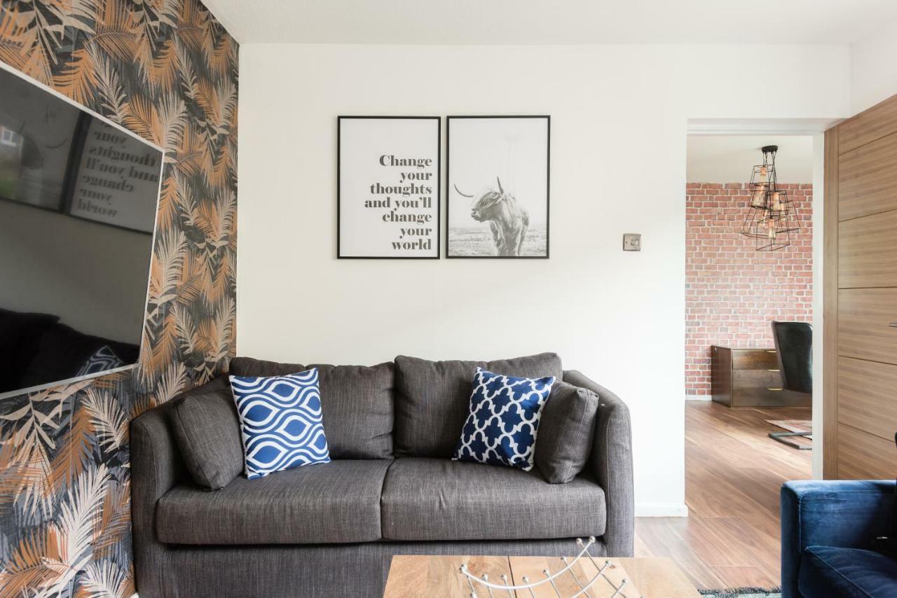 Apartamento The Century Chalet - Contemporary 2Bdr Townhouse With Parking Oxford Exterior foto